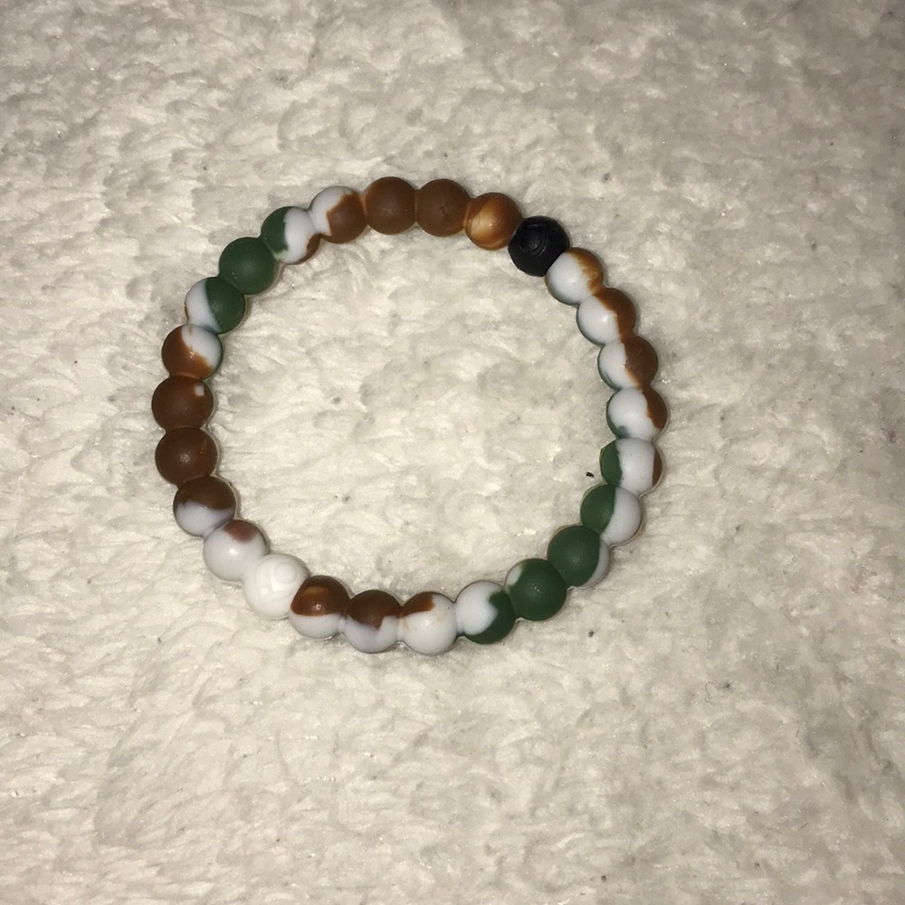 Lokai wildlife bracelet